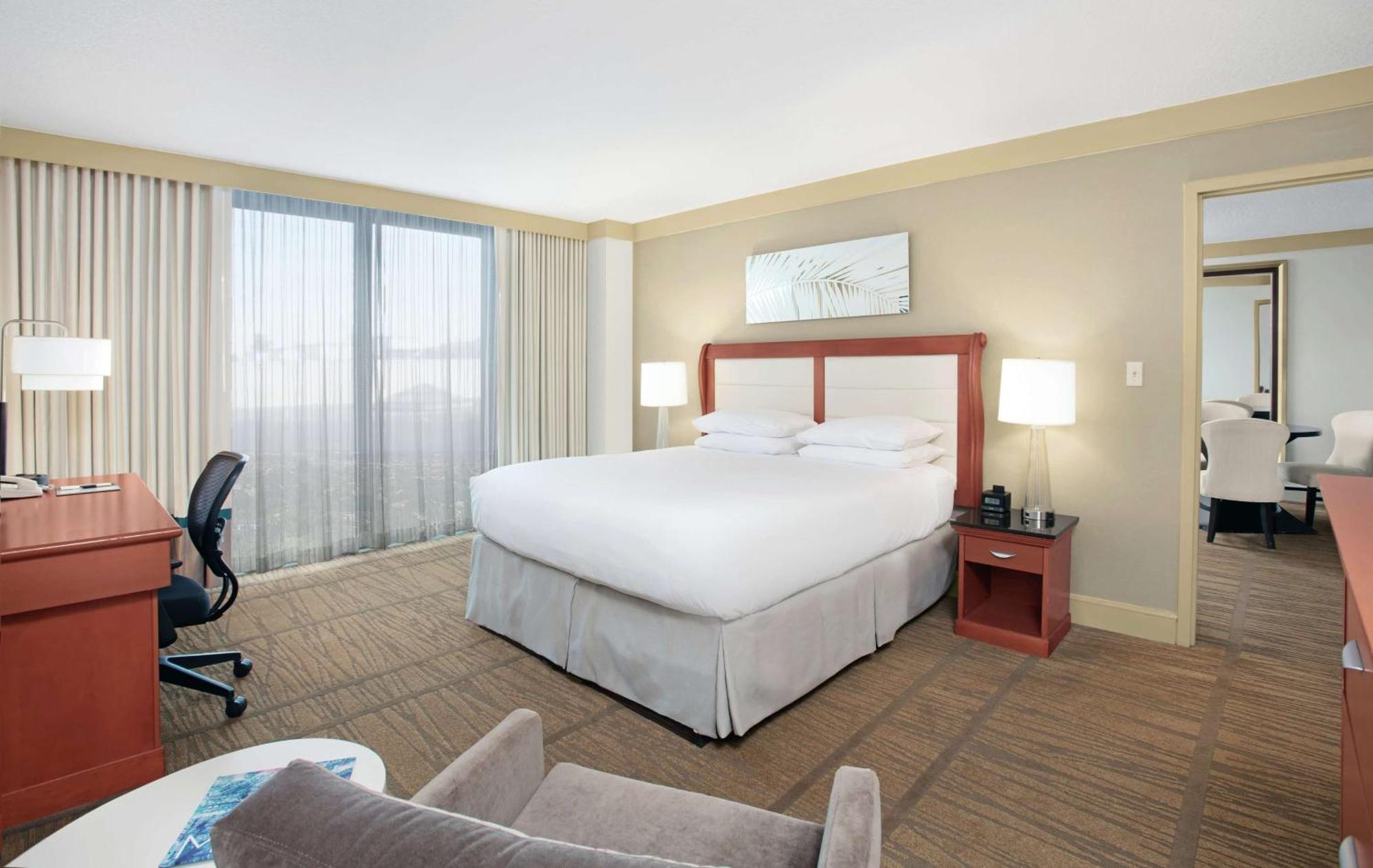 Doubletree By Hilton Hotel Miami Airport & Convention Center Miami Springs Eksteriør bilde