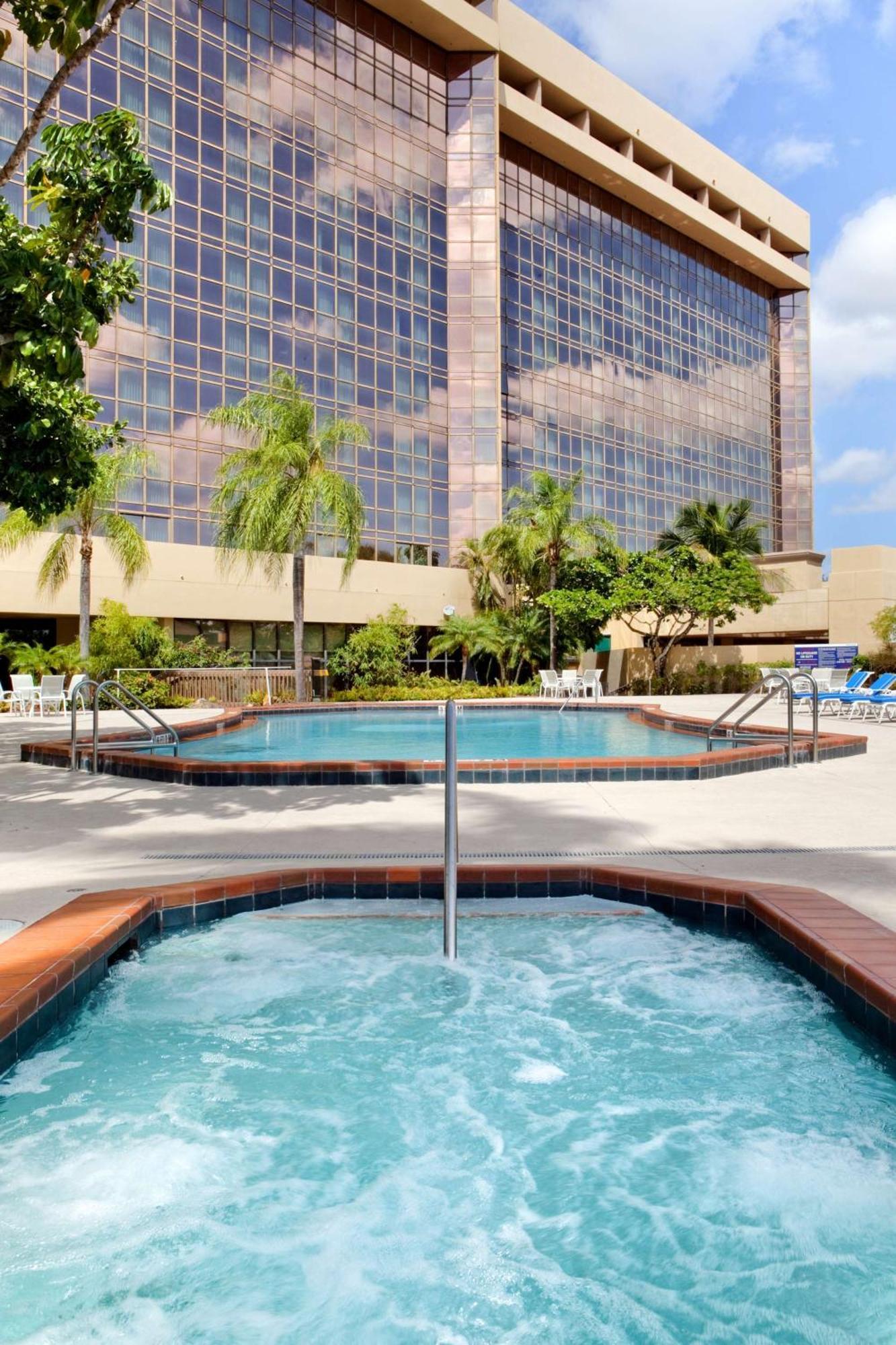 Doubletree By Hilton Hotel Miami Airport & Convention Center Miami Springs Eksteriør bilde